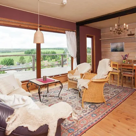 Prázdninový dům Detached Cozy Holiday With Spacious Garden, Balcony And Terrace *
